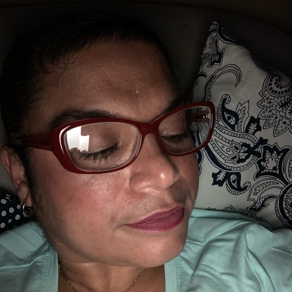 Meet your Posher, Denise - Picture 2 of 2